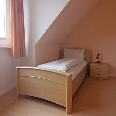 Schuldt, Behrensdorf, Cleaning Included