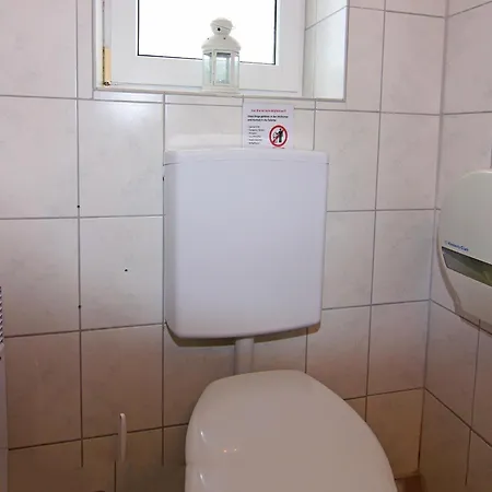 Schuldt, Behrensdorf, Cleaning Included *