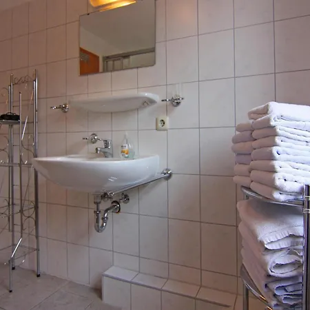 Semesterbostad Schuldt, Behrensdorf, Cleaning Included